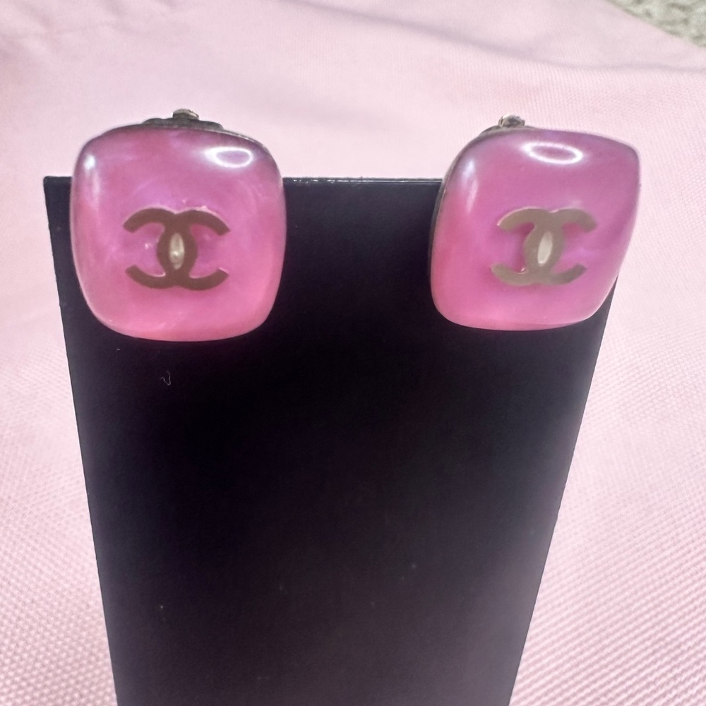 CHANEL Pink Square Clip On Earrings